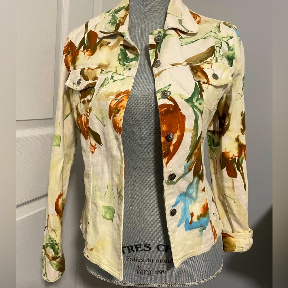 Anne Elisabeth vintage denim floral jacket size medium (European size 38)